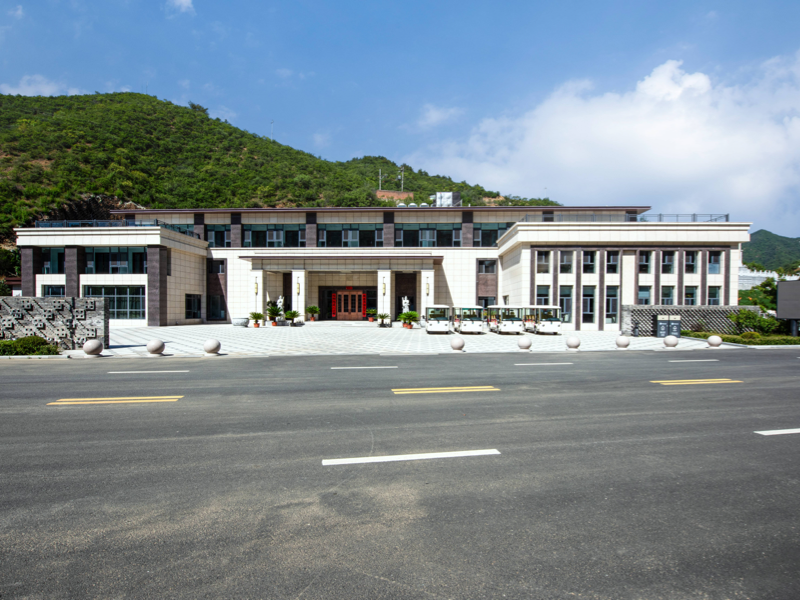 懋龙溪生态陵园