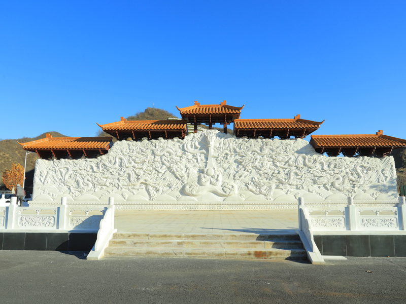 懋龙溪生态陵园